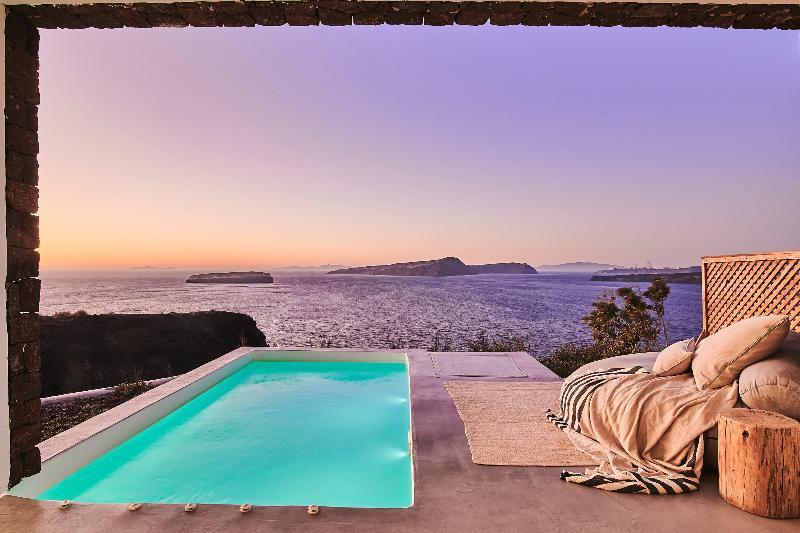 Coco-mat Santorini 3* Akrotírion