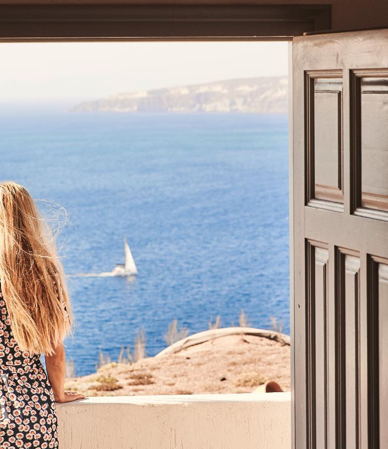 Hotel Coco-mat Santorini 3*