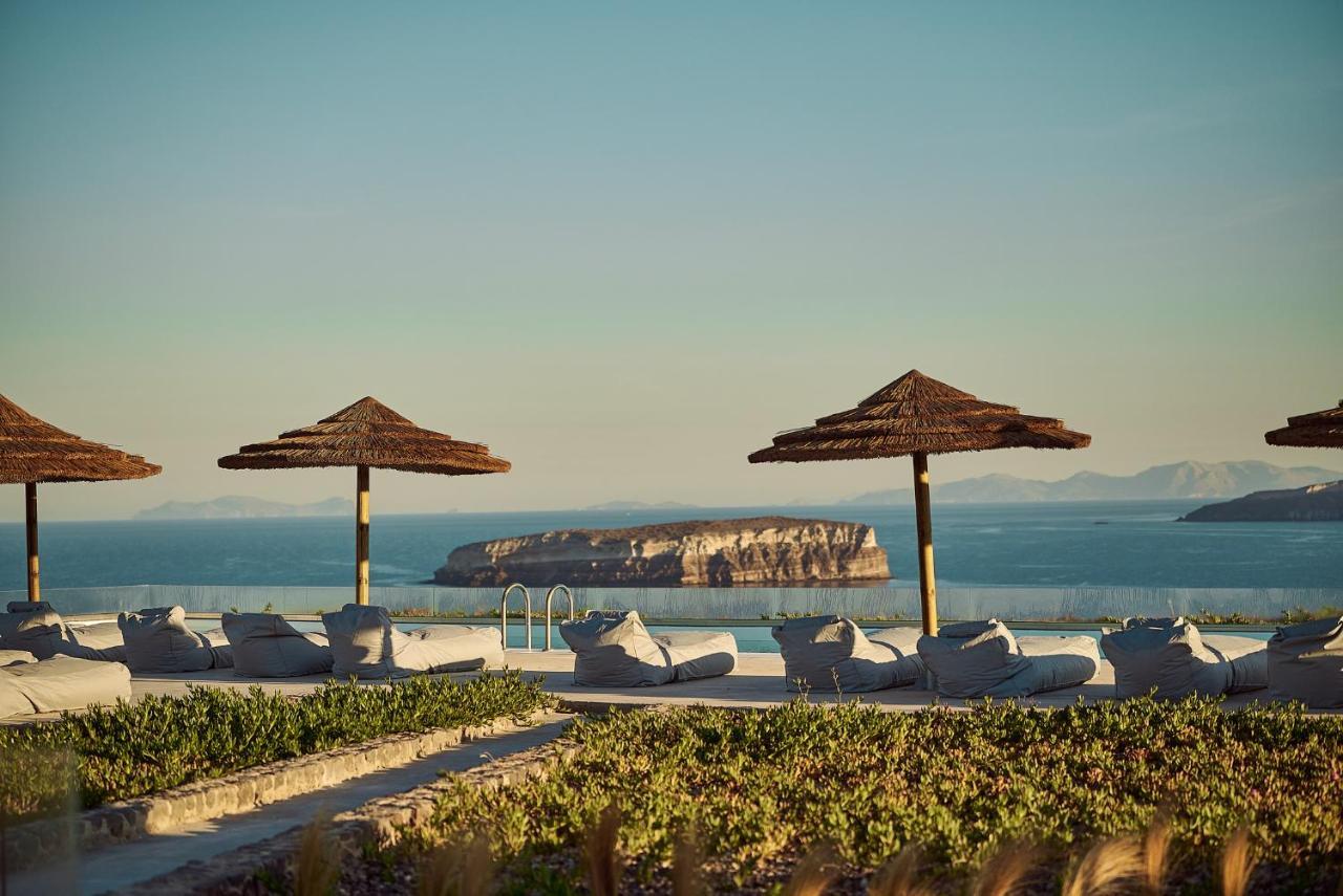 Coco-mat Santorini Hotel 3*