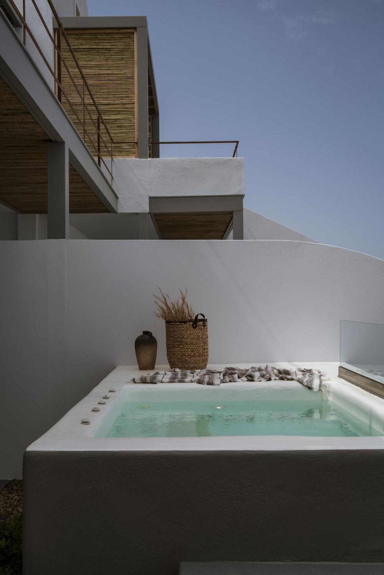 Coco-mat Santorini Akrotírion
