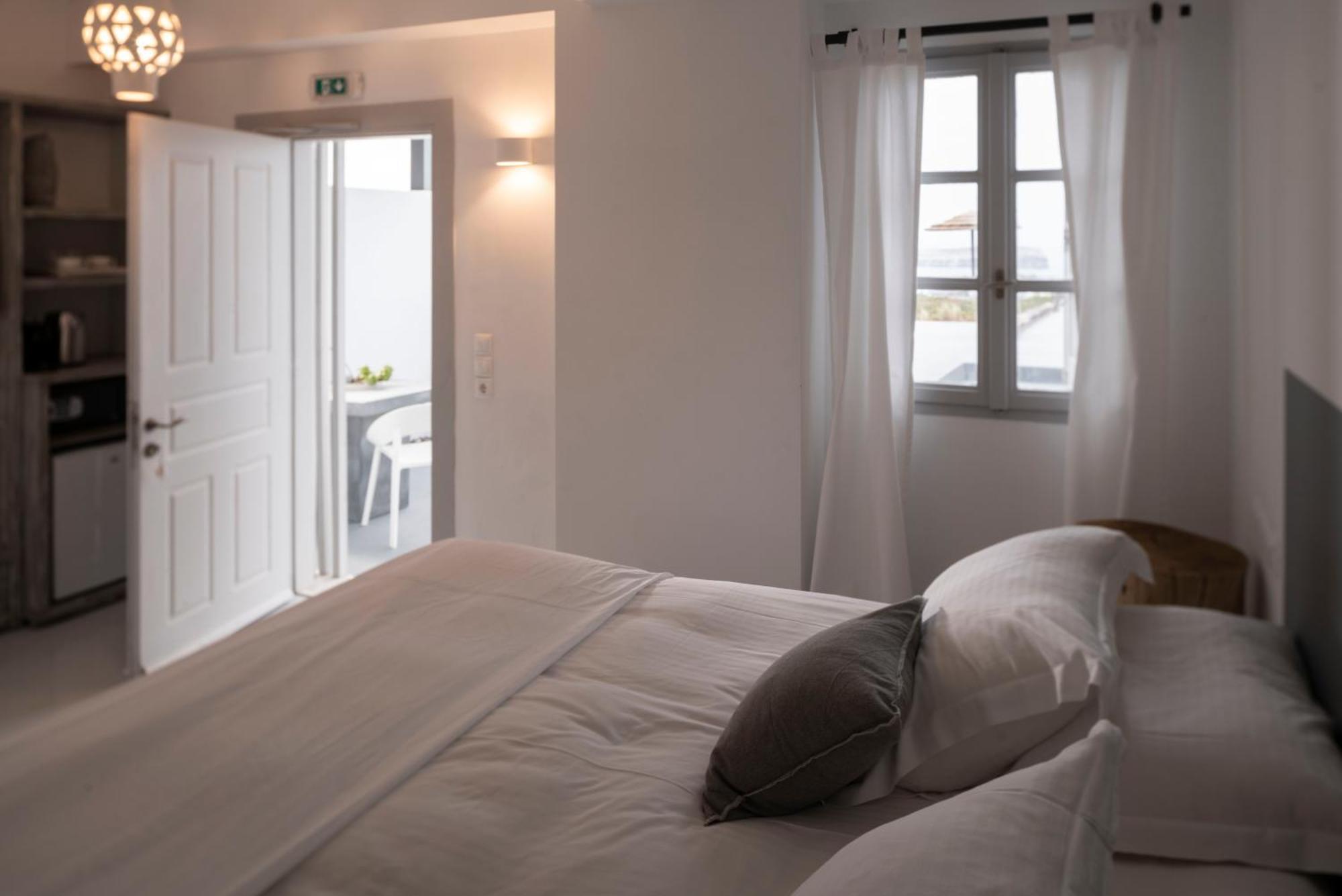 Coco-mat Santorini Hotel