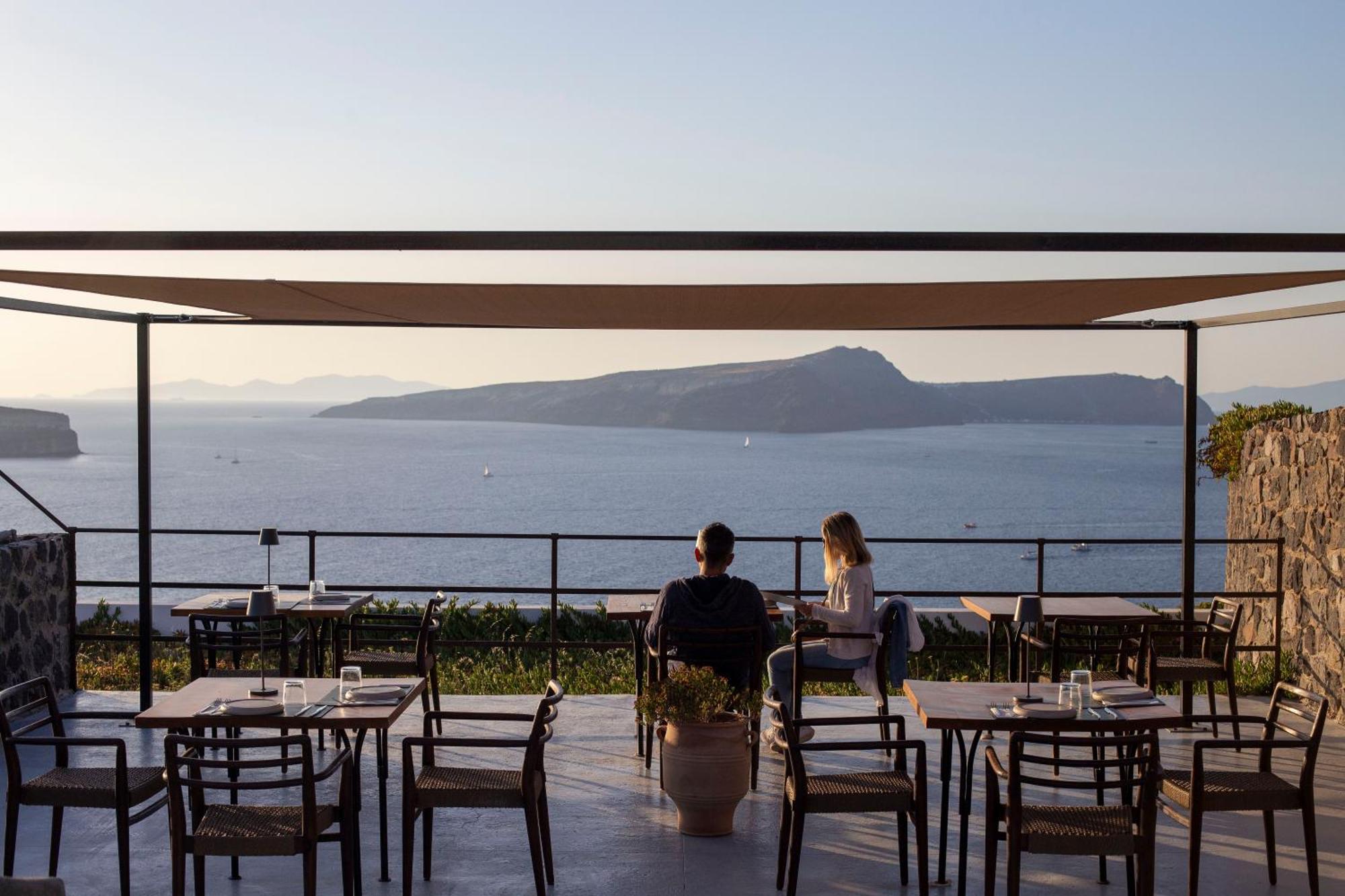 Coco-mat Santorini 3* Akrotírion